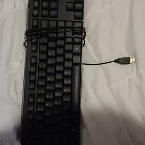 Basic Wired Keyboard